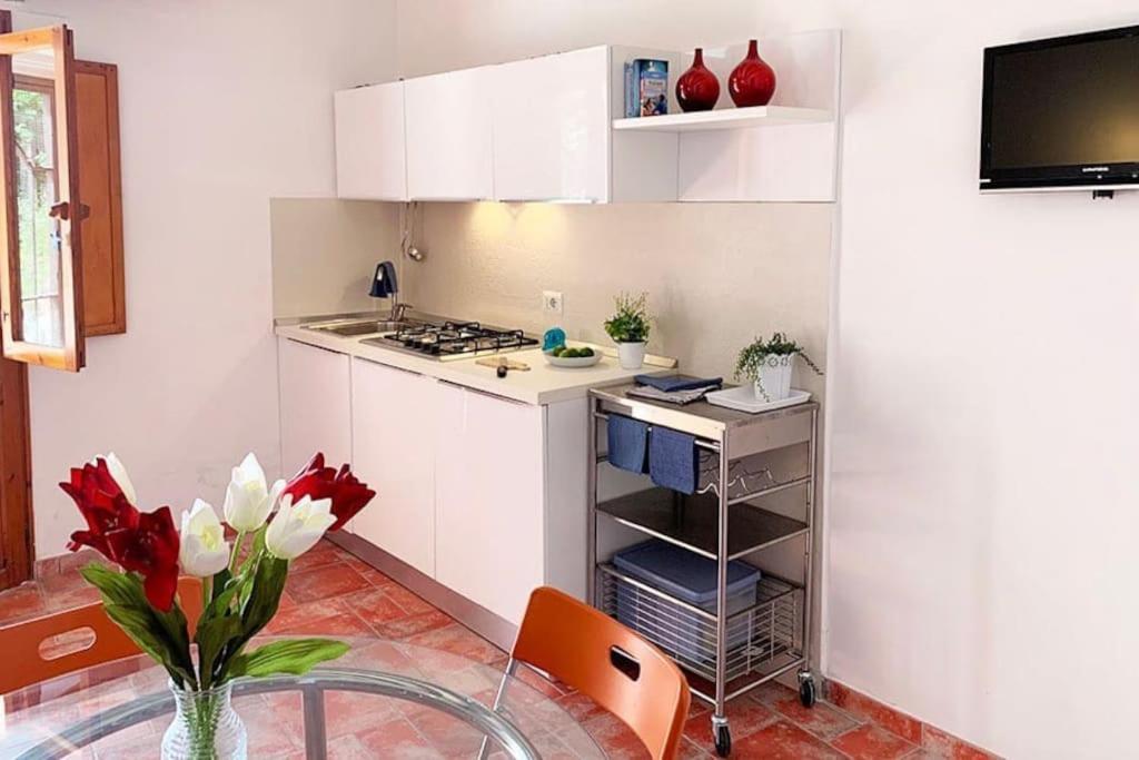 Casa Al Teatro Apartment Terracina Bagian luar foto